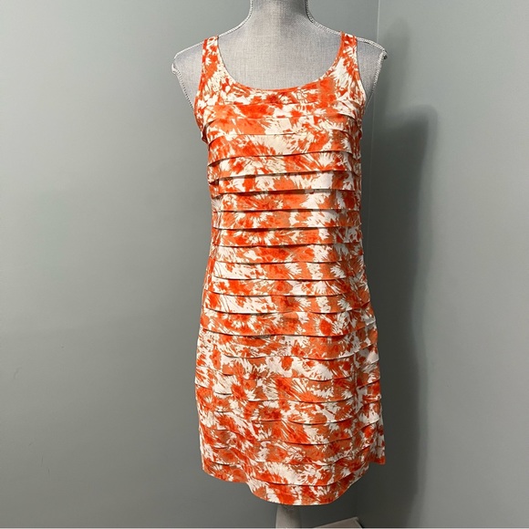 MICHAEL Michael Kors Dresses & Skirts - MICHAEL MICHAEL KORS size 2 sleeveless layered orange cocktail print dress